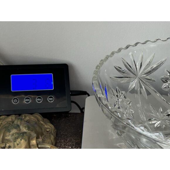 Vintage Anchor Hocking Clear Cut Glass Star of David Large 10.5” Serving Bowl - Picture 8 of 12